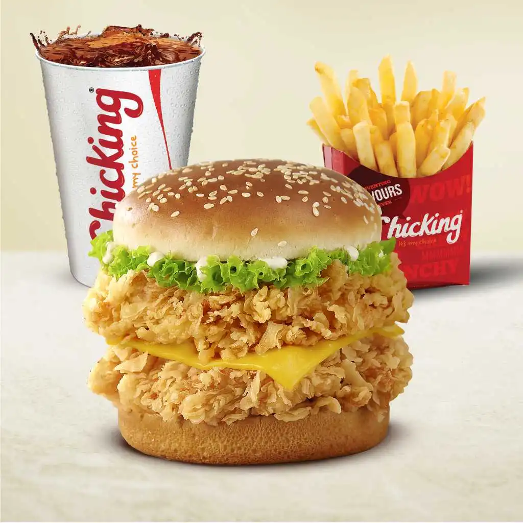 Chicking loaded fries with chicken