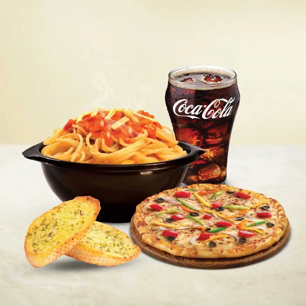 Chicking hot menu platter served fresh